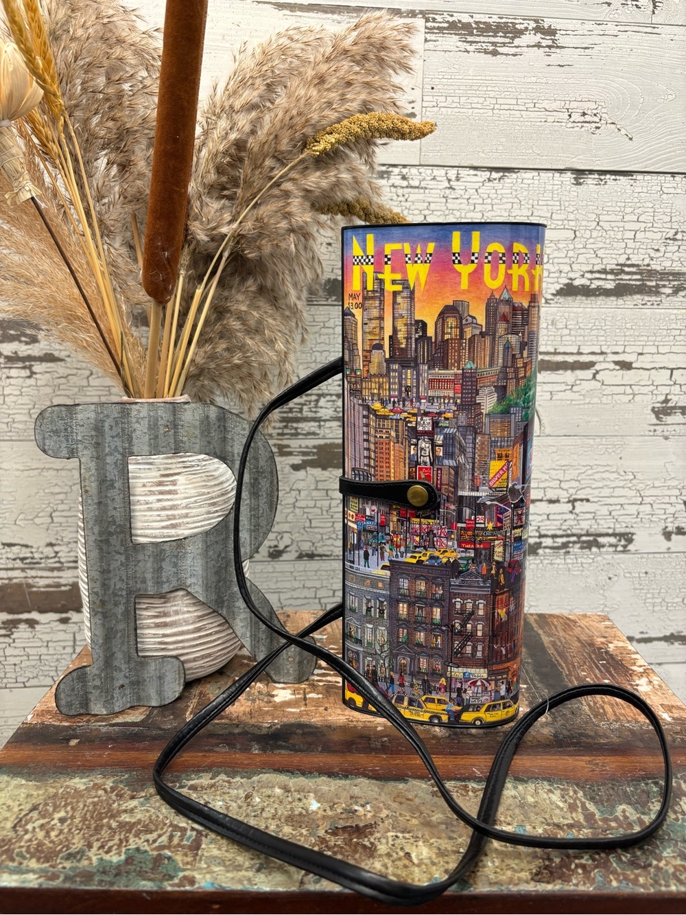 New York Cityscape Laminated Vintage 1990’s Crossbody Black Strap